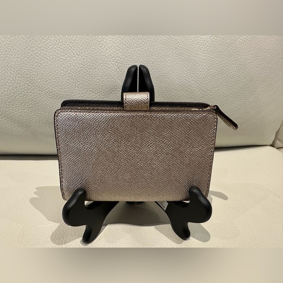 COACH Gold Wallet NWOT - Picture 2 of 5